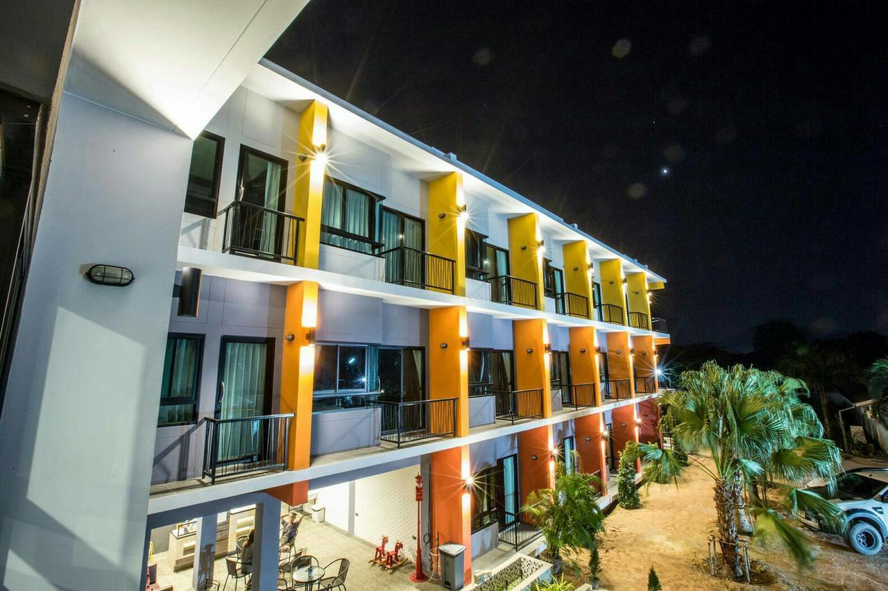 Sor Kor Sor Resort Sattahip Exterior foto